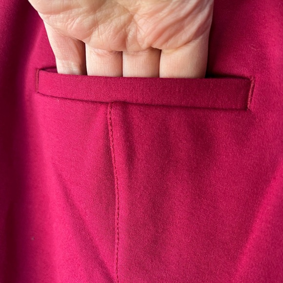 Anthropologie Essential Trouser in Magenta, 8 - Picture 9 of 10